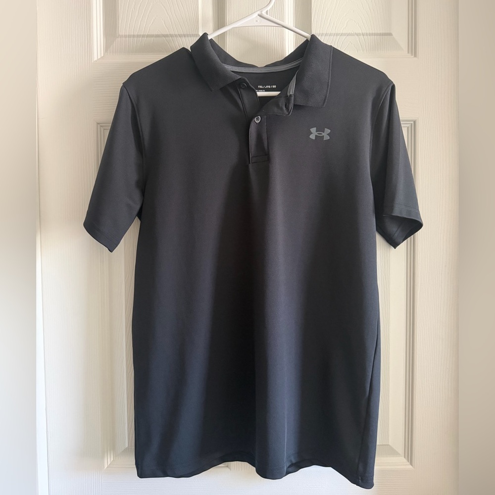 Under Armour Boys Black Polo with Subtle Logo XL